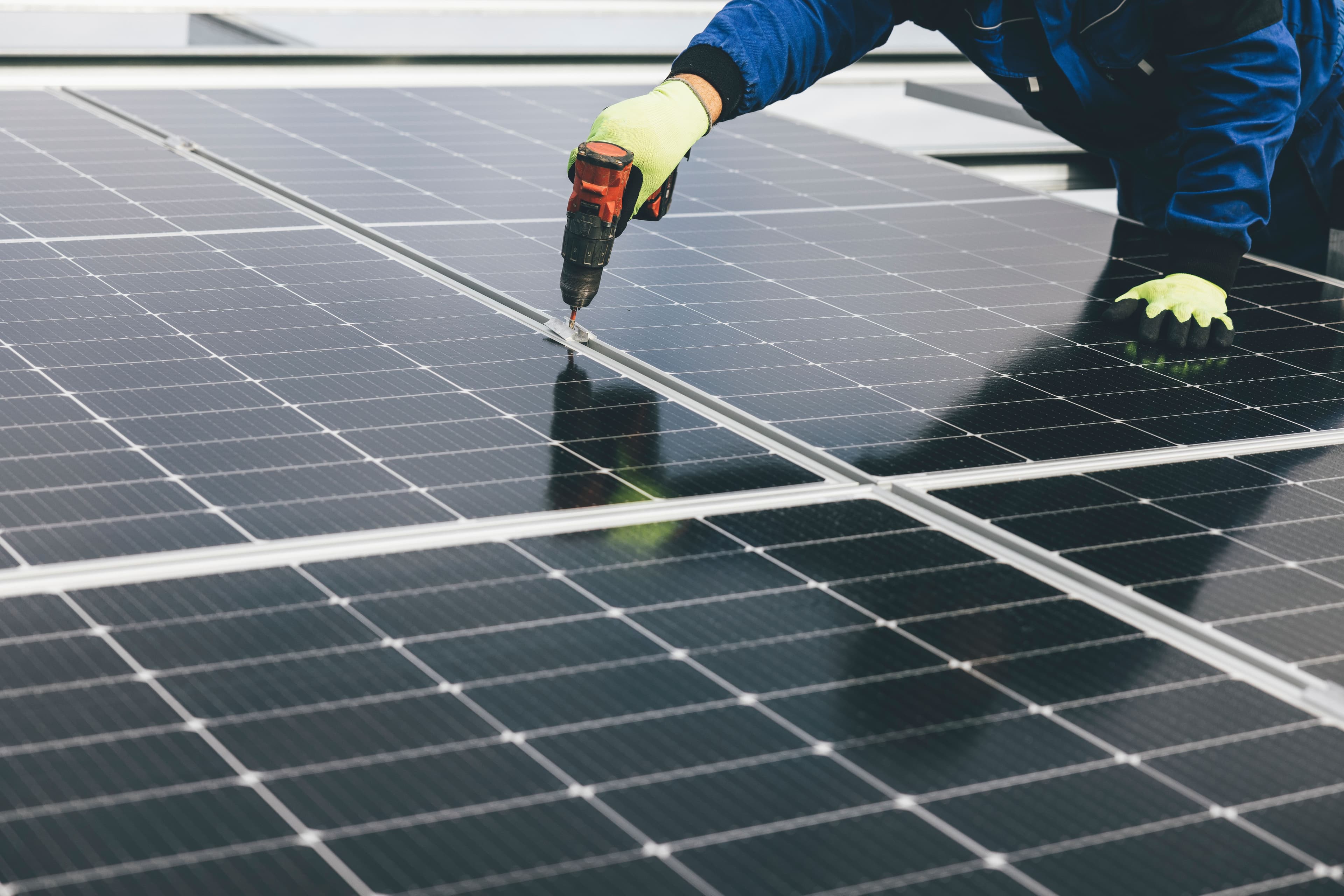 Solar energy expert team